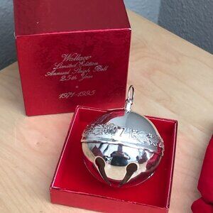 Wallace Silversmiths 1995 Silver Sleigh Bell - 25th Anniversary Limited Edition